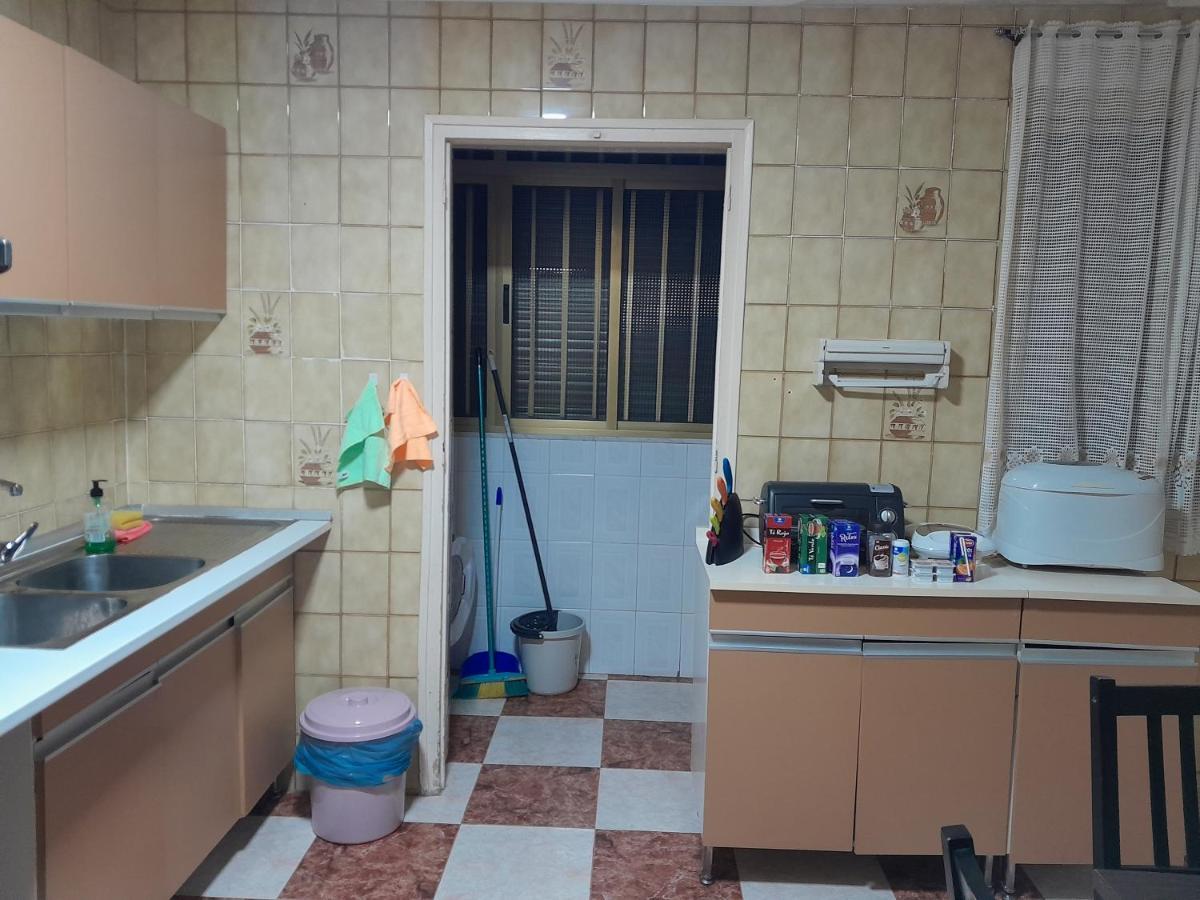 Disfruta De Un Barrio Tranquilo Leilighet Alcalá de Guadaira Eksteriør bilde