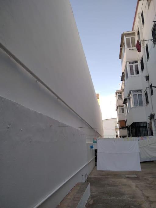 Disfruta De Un Barrio Tranquilo Leilighet Alcalá de Guadaira Eksteriør bilde